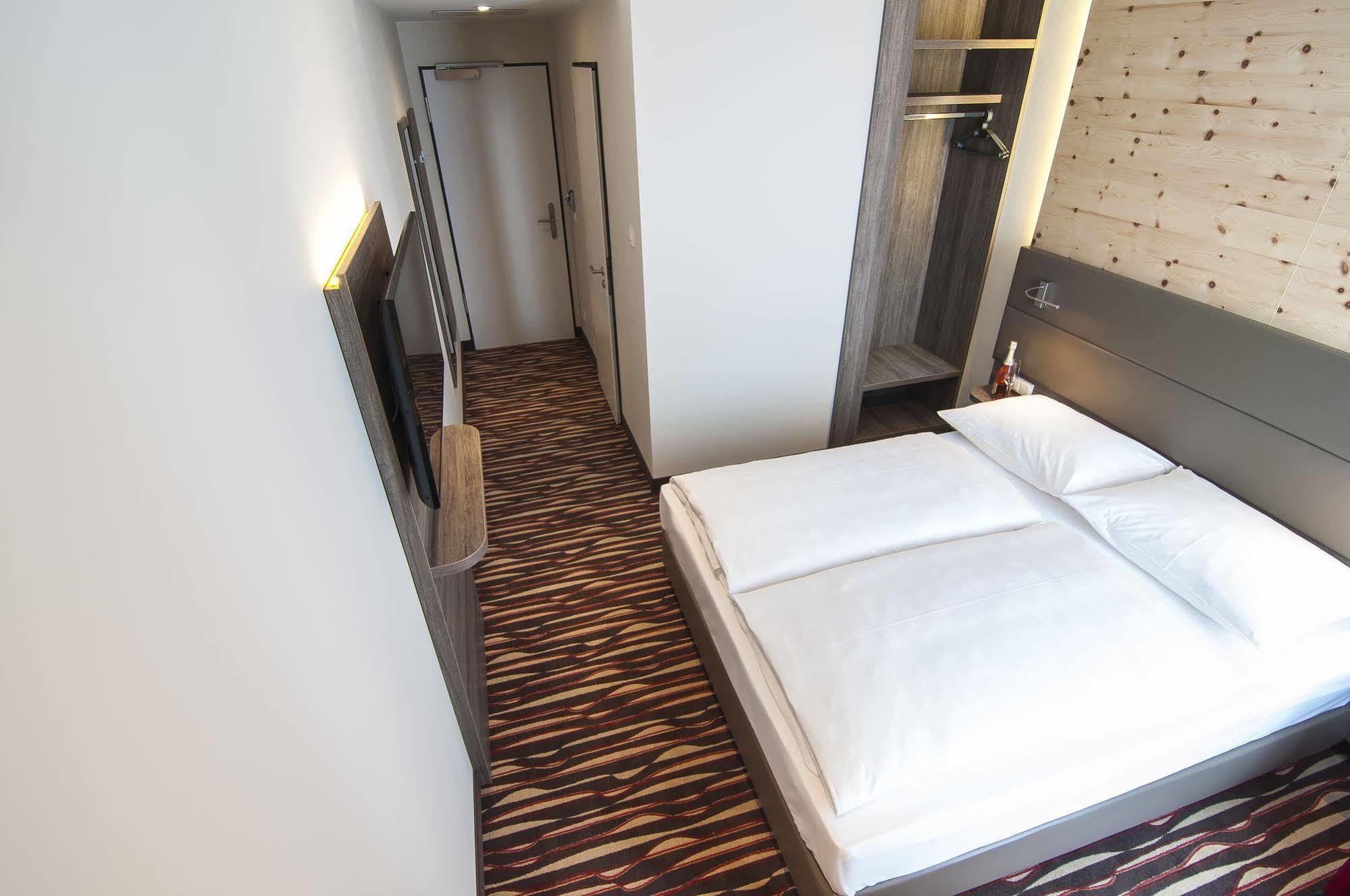 Amaro Hotel Bergkirchen  Εξωτερικό φωτογραφία