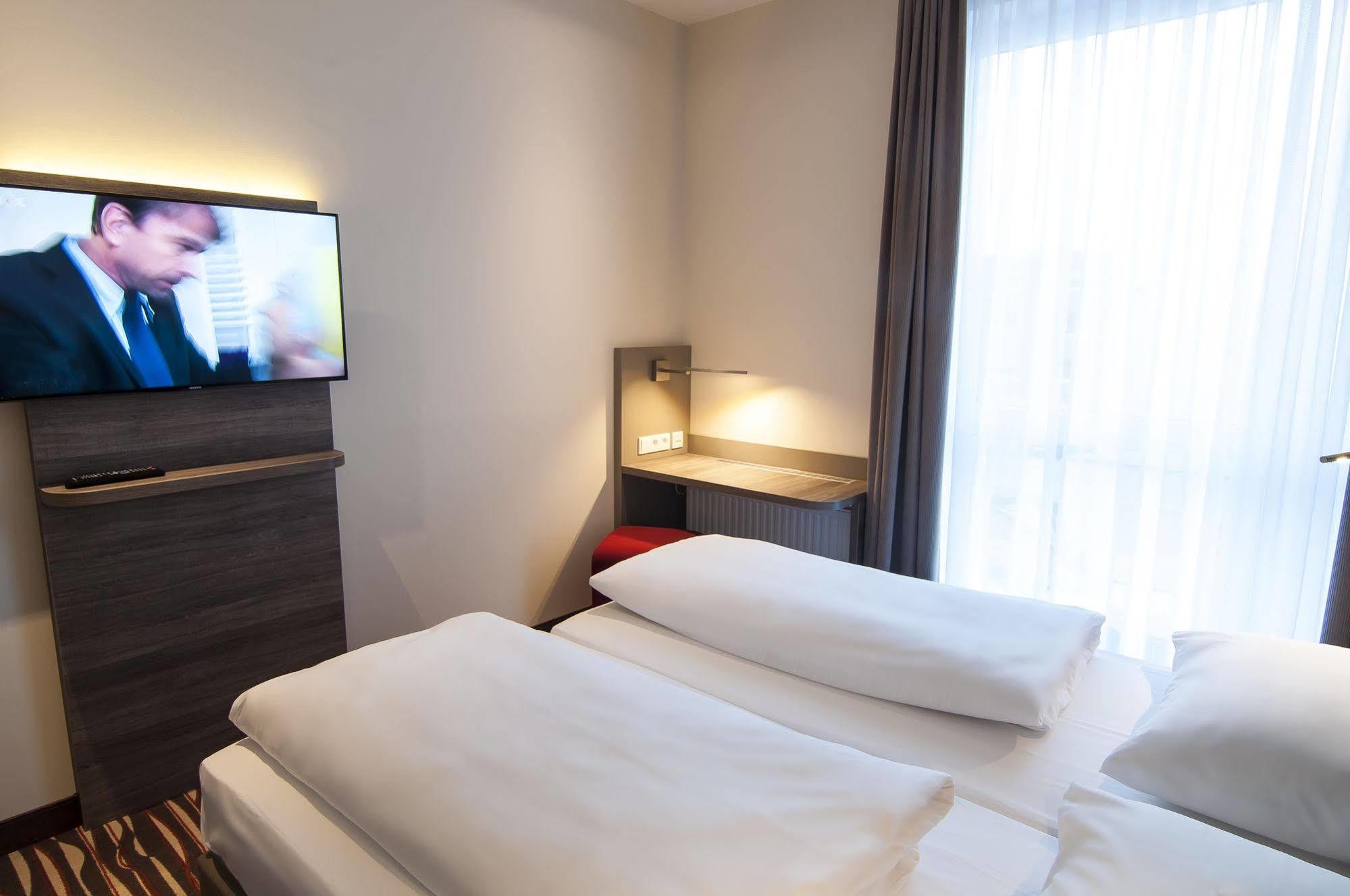 Amaro Hotel Bergkirchen  Εξωτερικό φωτογραφία